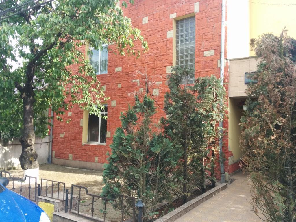 Pensiunea Casa Raul Cluj-Napoca Exterior foto
